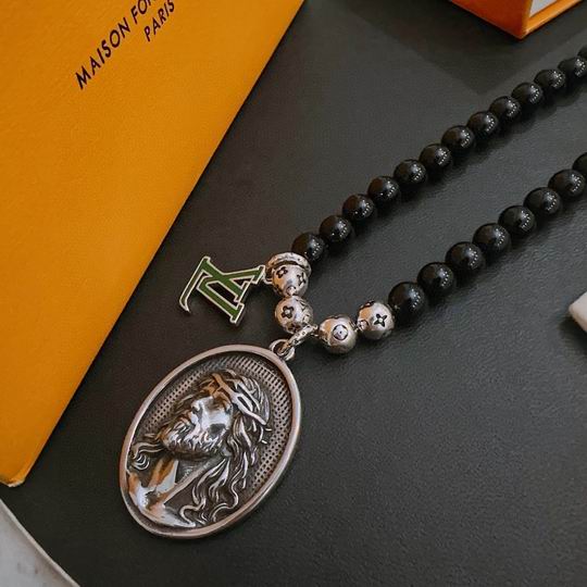 LV Necklace 11lyh476